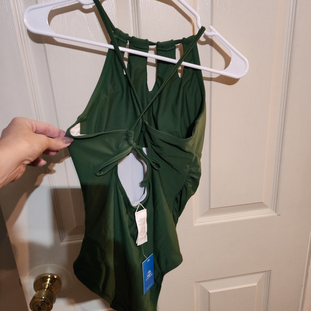 Cupshe Forest Green Halter One-Piece Swimsuit - Picture 4 of 5
